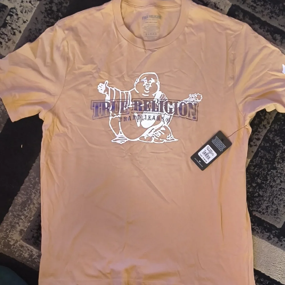 True Religion Men's Beige Graphic Tee